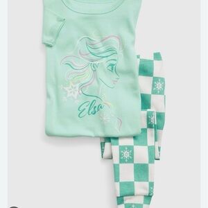 NWT Gap/Disney Elsa Kids Pajamas - Green